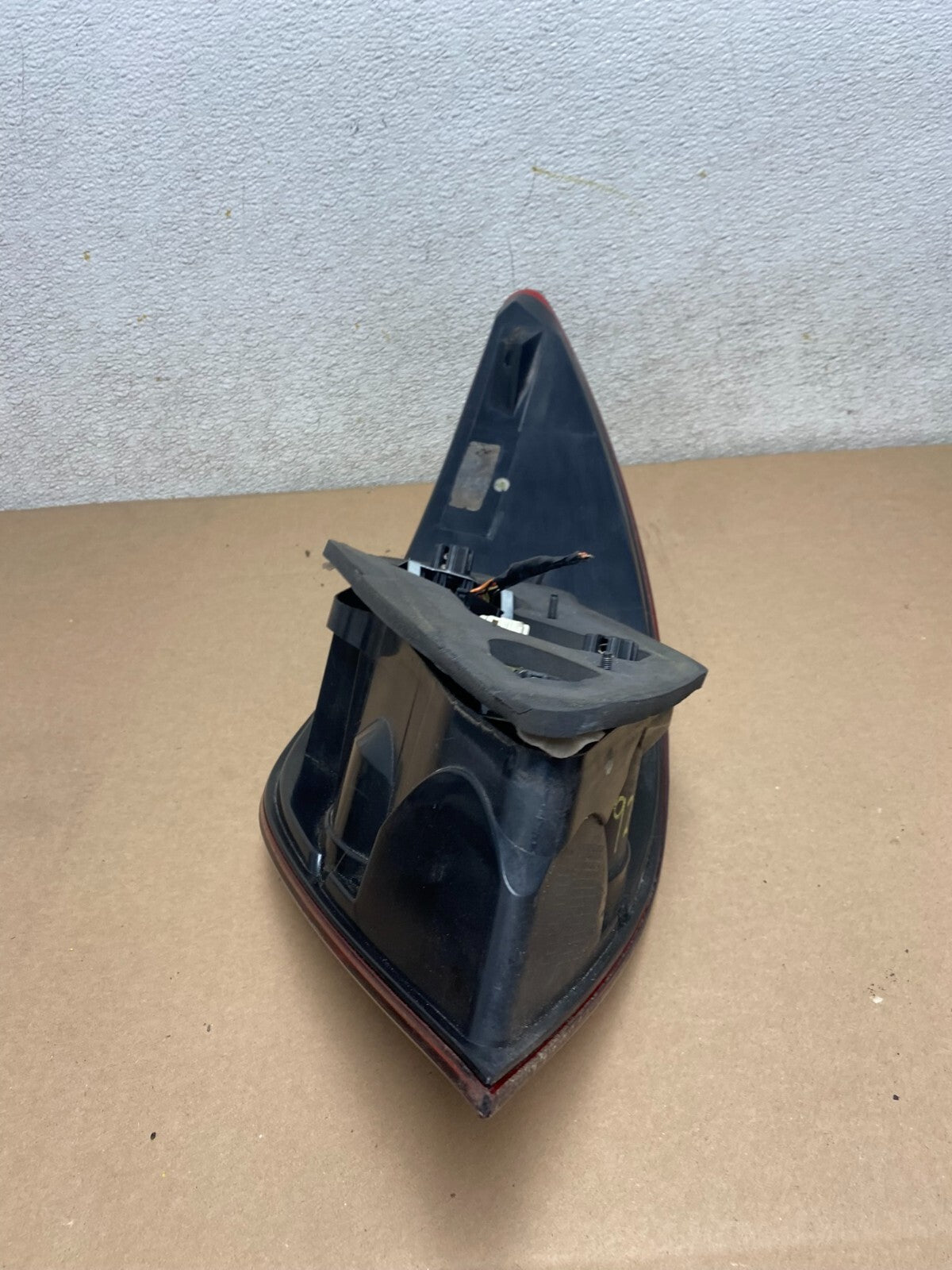 2006 to 2010 Mercedes W251 R-Class Left Driver LH Smoked Tail Light J9249 DG7