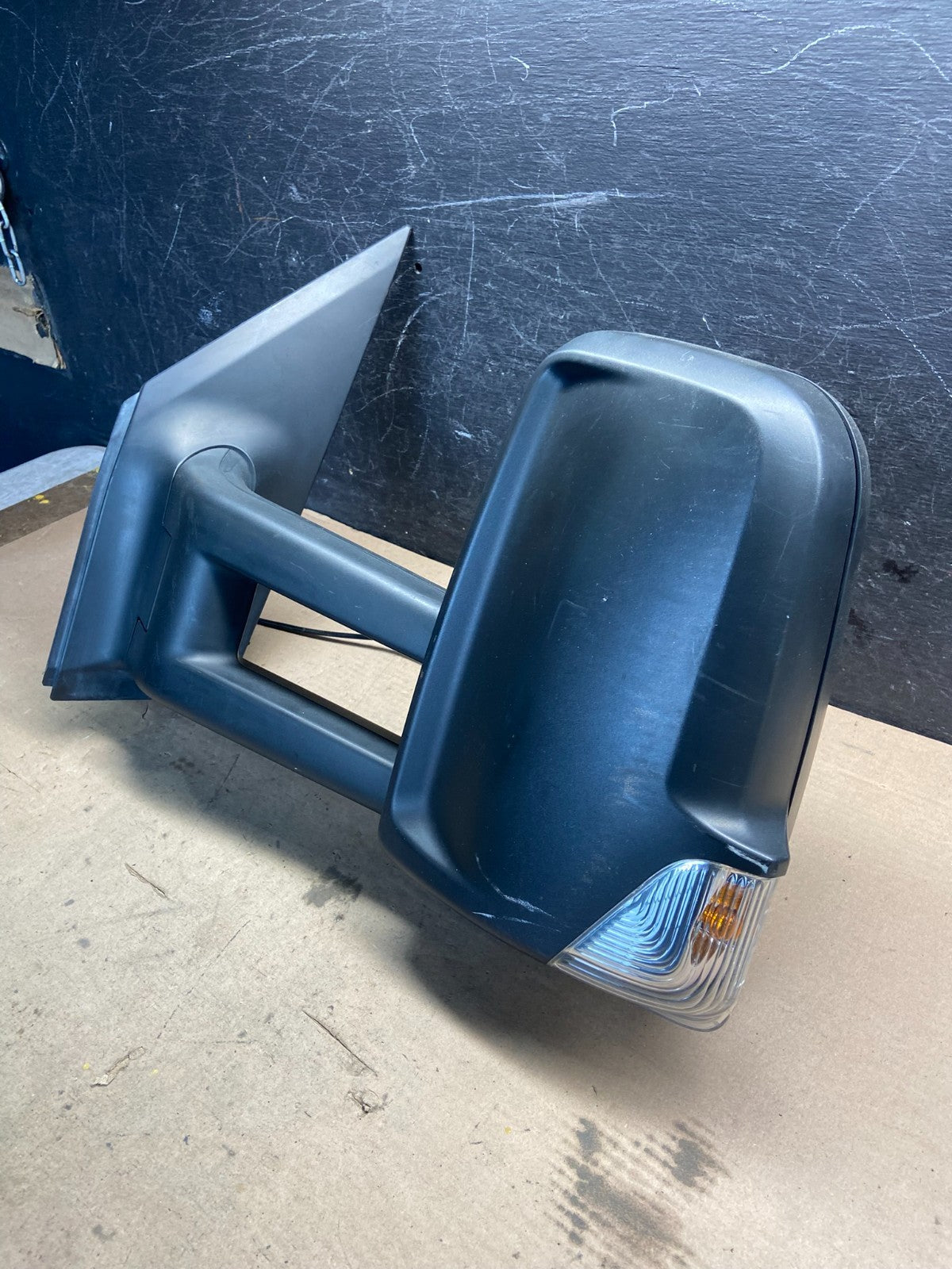 2007 to 2018 Mercedes-Benz Sprinter Left Driver Side View Door Mirror Q1499 DG1