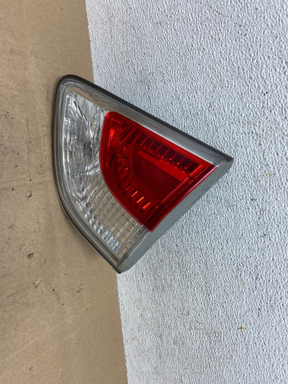 2013 to 2016 Nissan Pathfinder Right Passenger Inner Tail light AE6560 LK0