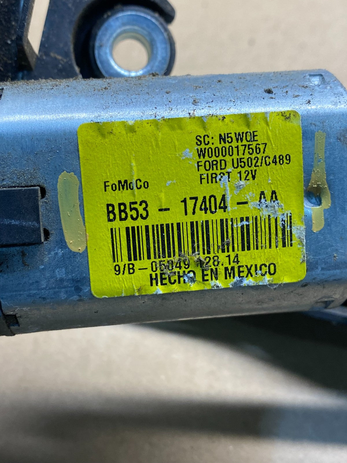 2011 to 2019 Ford Explorer Rear Windshield Wiper Motor AG3655 DG6