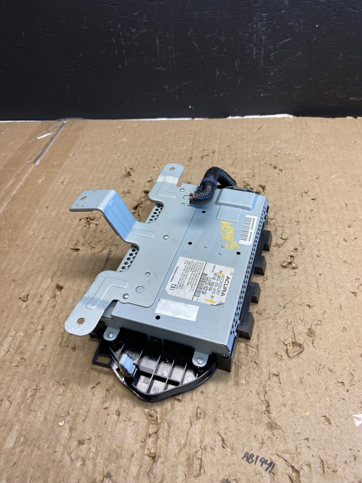 2010 to 2013 Acura Mdx Radio  Information Display Screen OEM ab5815 DG5
