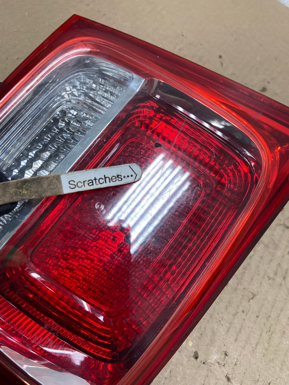 2013-2016 Chevrolet Malibu Left Driver Lh Side Inner Tail Light AE9962 LK3
