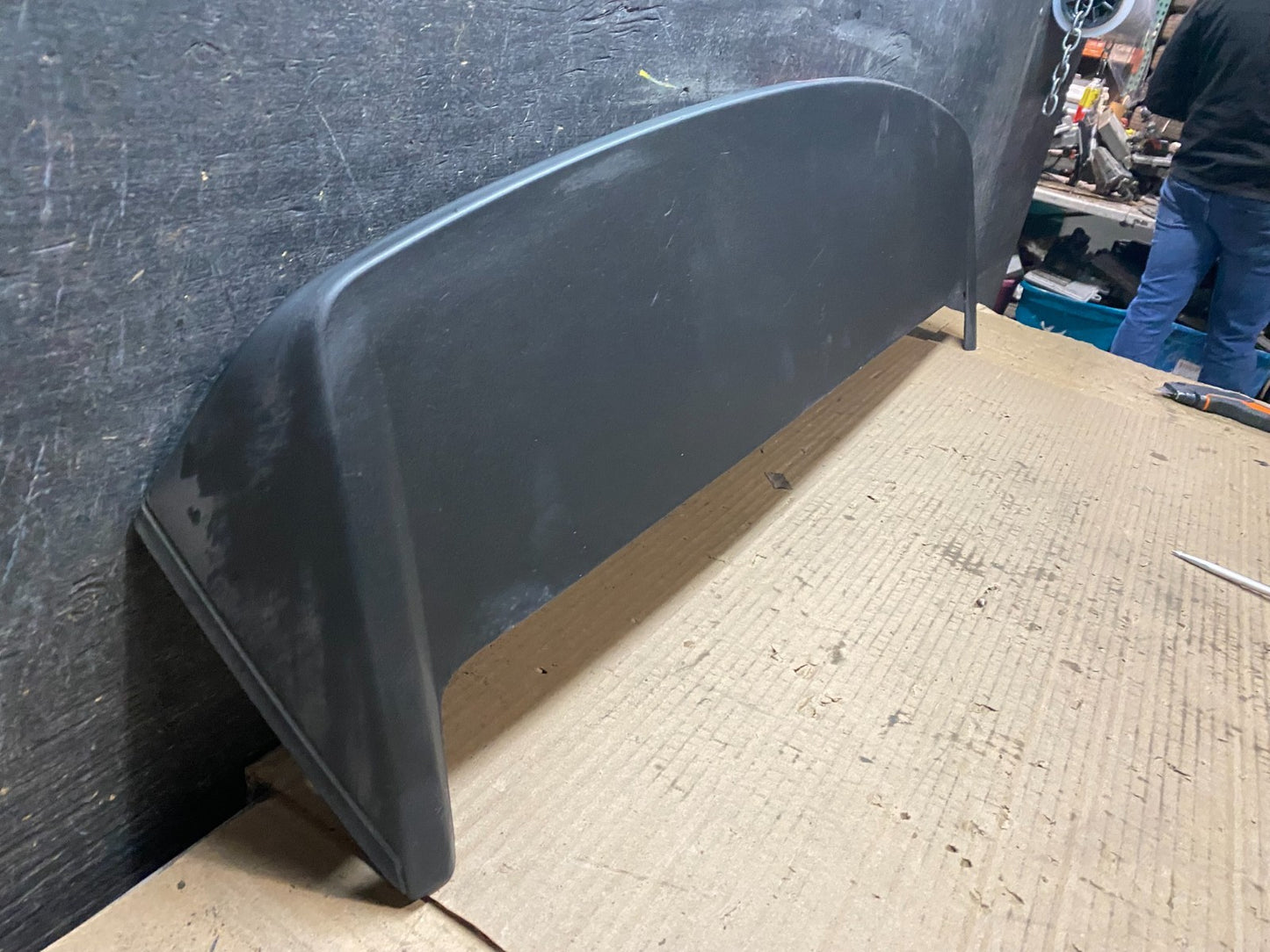 2007 to 2012 Dodge Caliber Rear Trunk Spoiler V2513 DG2