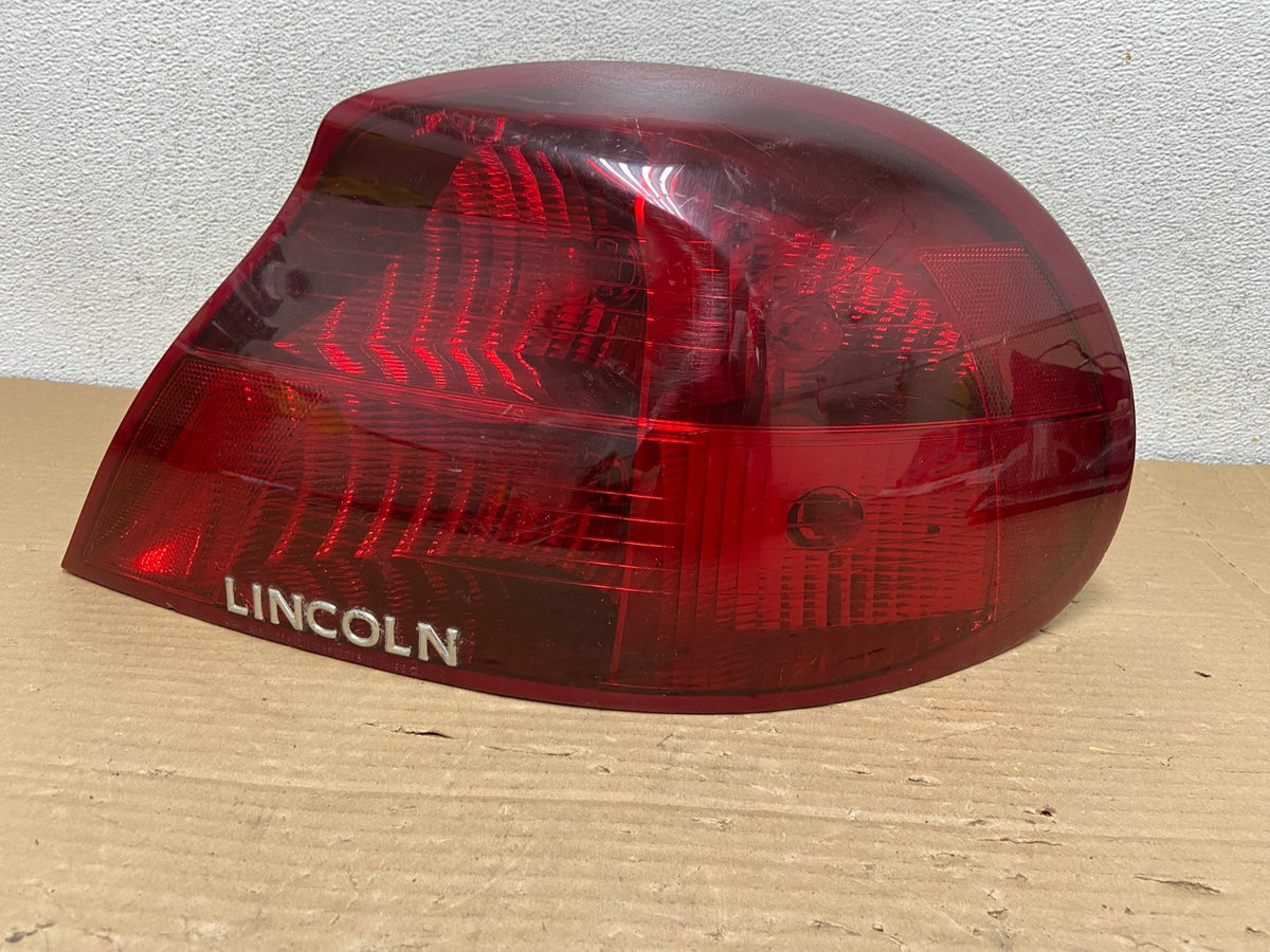 1998 to 2002 Lincoln Continental Right Passenger Rh Tail Light AG9001 LK0