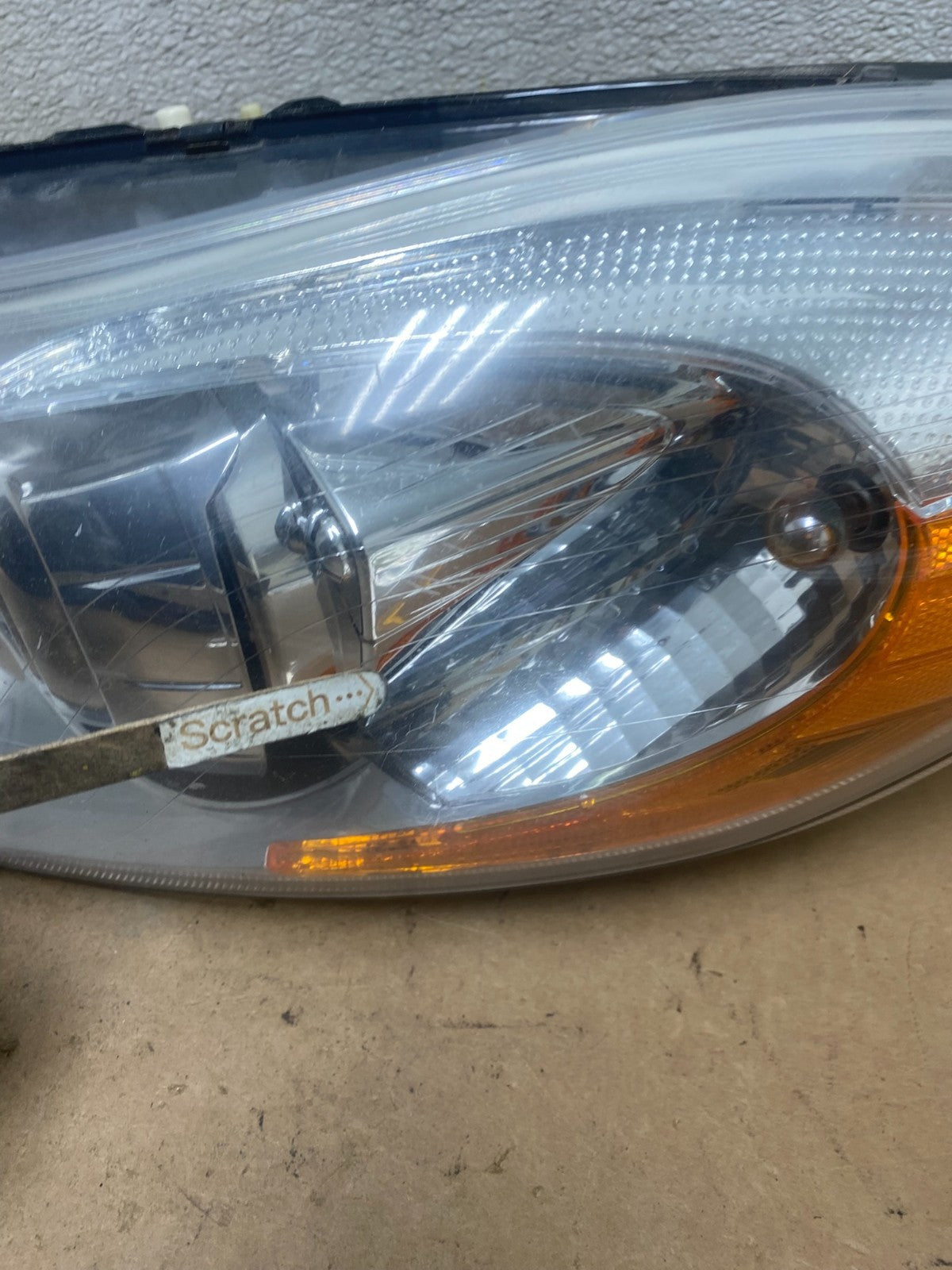2011 2012 2013 Volvo C70 Left Driver LH Xenon HID Headlight Oem X5364 DW4