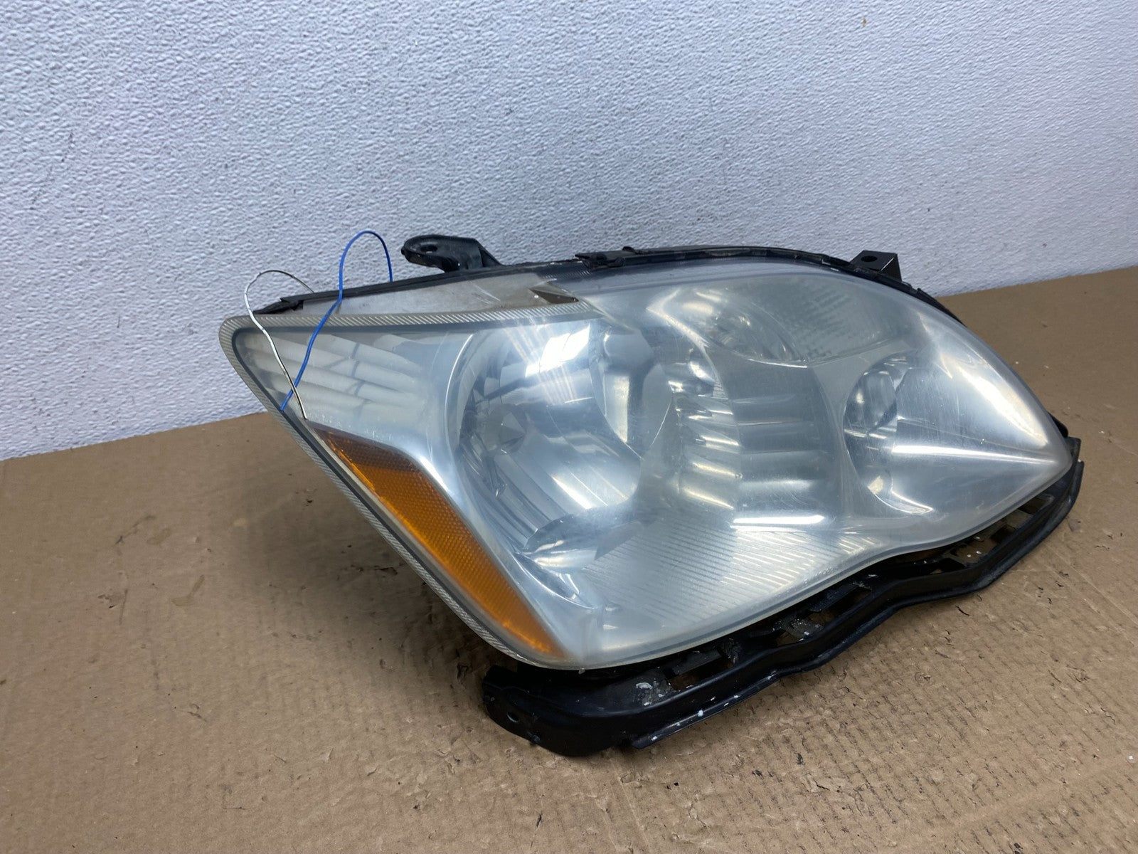 2008 2009 2010 Toyota Avalon Right Passenger Side Halogen Headlight OEM AC39492
