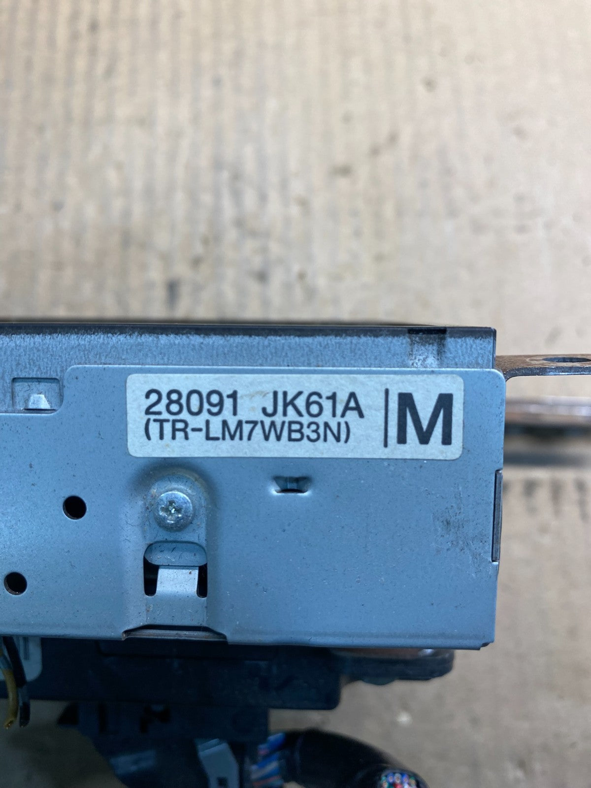 2008 to 2012 Nissan Armada QX56 Display Screen Information OEM AA7828  DG5