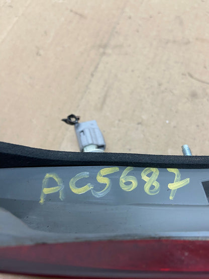 2007 2008 2009 Acura Mdx Right Passenger Rh Side Inner Tail Light Oem AC5687 LK6