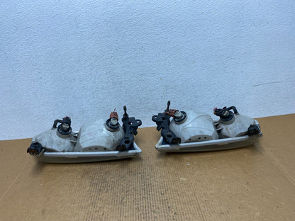 2000 to 2001 Toyota Camry Front Left+Right Side Headlights AE1144 DW6