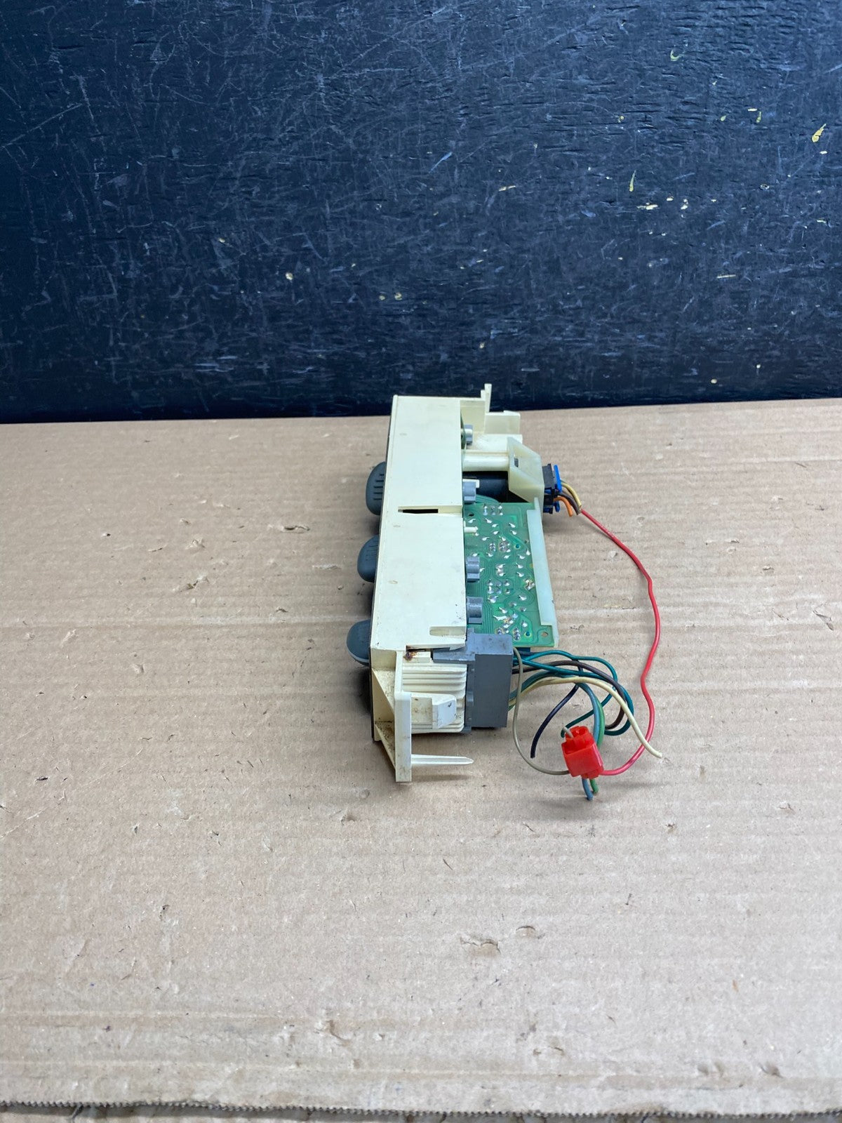 1996-2000 GMC Sierra Yukon A/C AC Climate Control A/C AG0139 DG2