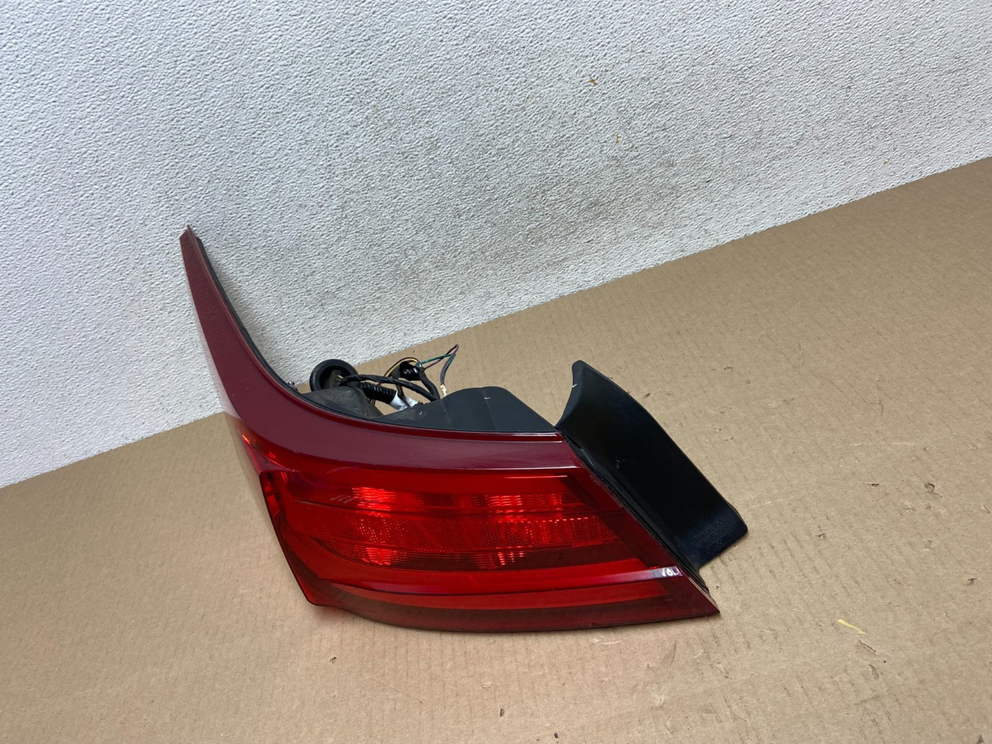 2016 2017 2018 Nissan Maxima Left Driver LH Tail Light AG5865 DW1