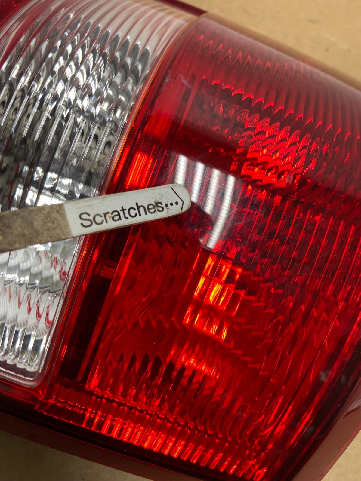 2004 to 2008 Ford F150 Flareside Right Passenger RH Side Tail Light AD3841 DW3
