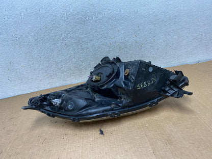 2004-2005 Toyota Prius Right Passenger RH Halogen Headlight AI8835 DW6