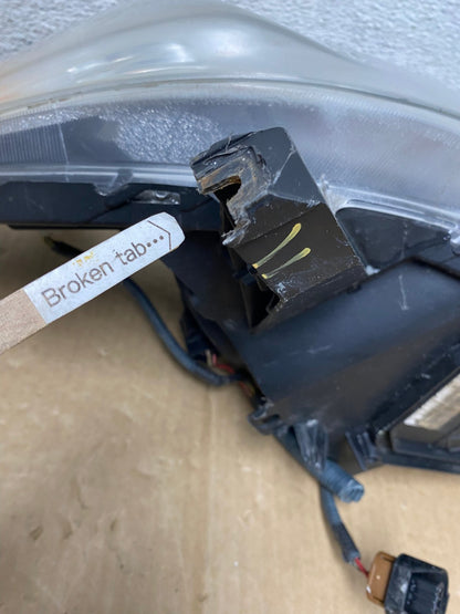 2011-2014 Toyota Sienna Right Passenger RH Halogen Headlight AG2116 LK6