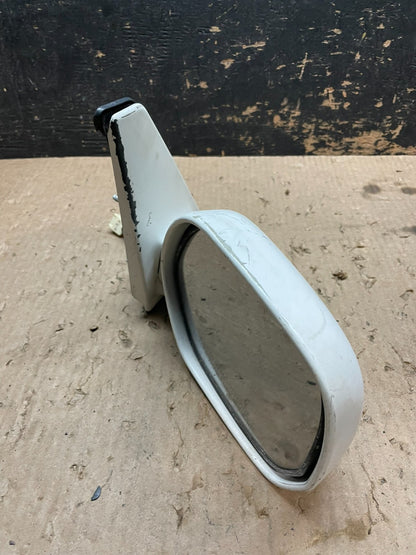 2004 to 2006 Scion XB Right Passenger Side View Door Mirror Z3520 MS12