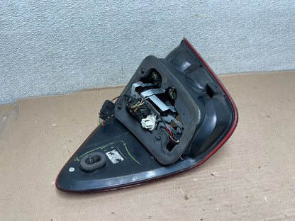 2009 to 2011 Mercedes ML350 ML-Class Left Driver Side  Tail Light OEM AA9975 LK3