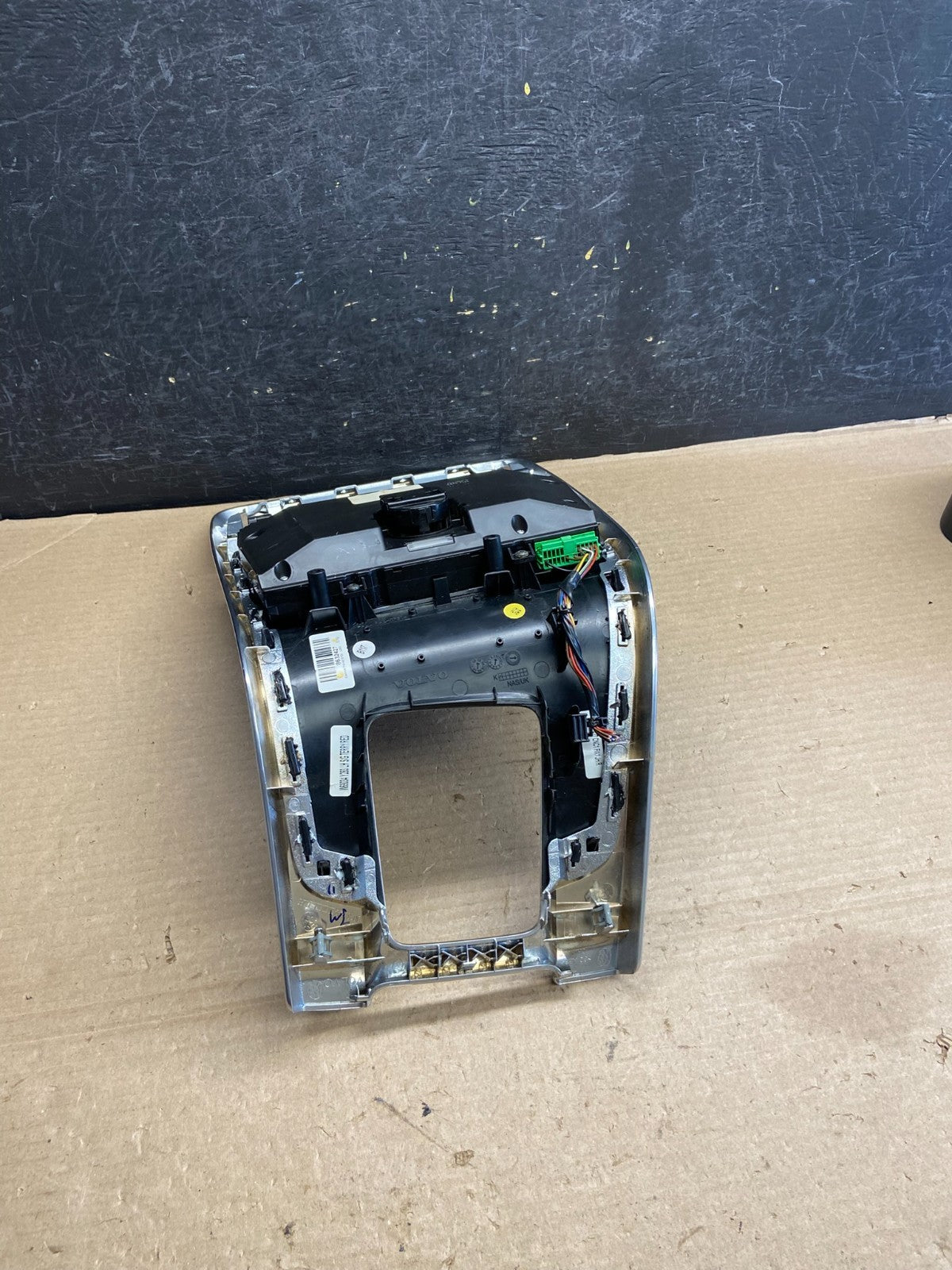 2011-2018 Volvo S60 Climate Control Radio Bezel Panel Trim ah3582 DG3