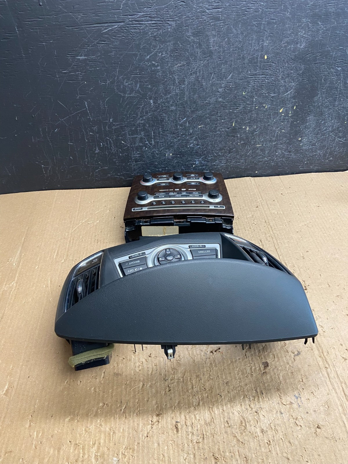 2009-2014 Nissan Maxima Radio Audio Panel Climate Control Bezel Trim AF1471 DG3