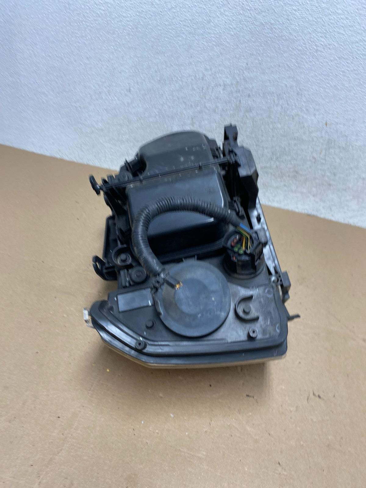 2008-2012 Land Rover LR2 Left Driver LH Side Xenon Headlight AF4462 DW8