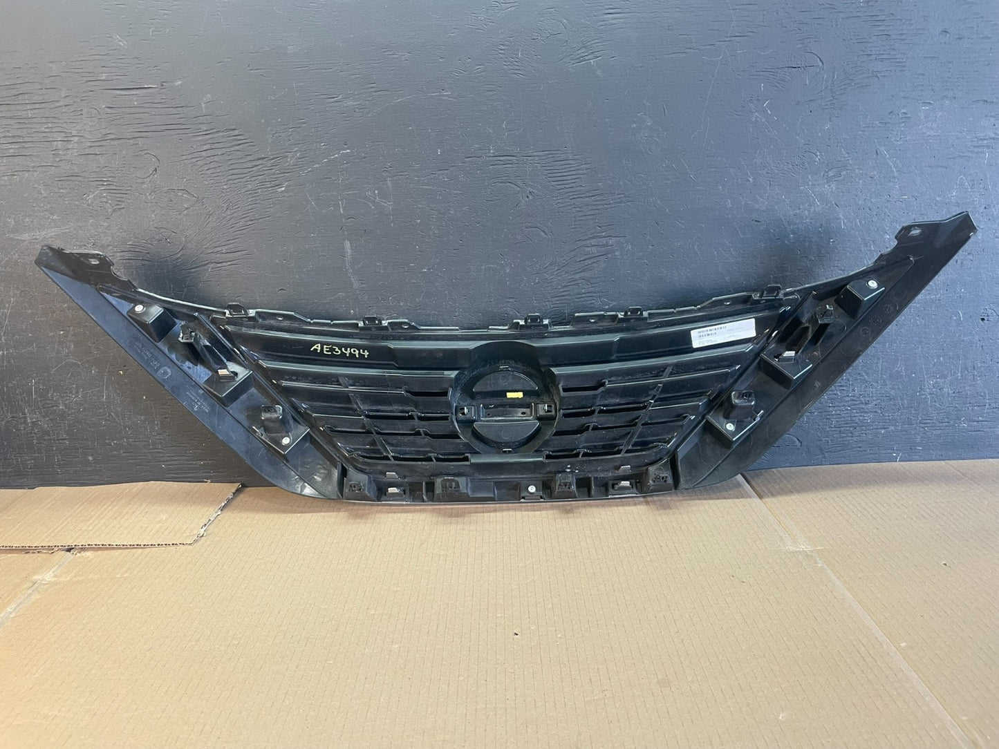 2016 2017 2018 Nissan Altima Front Upper Grill Grille Aftermarket AE3494 DG3