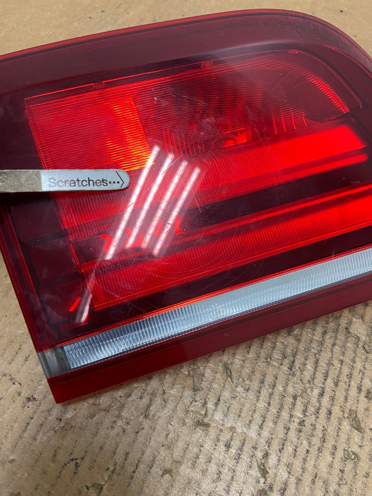 2011 2012 2013 Bmw X5 E70 Right Passenger RH Side Inner Tail Light AE1494 LK3