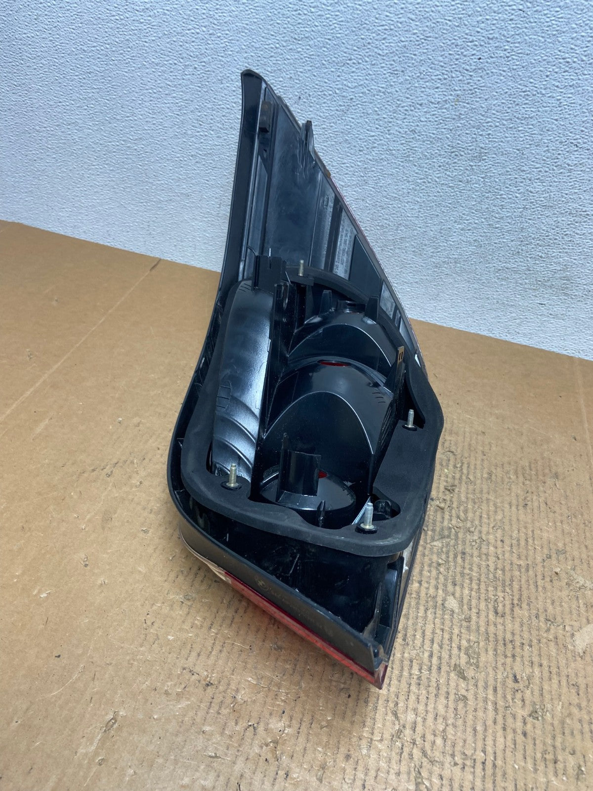 2004 - 2007 BMW 5 Series E60 Left Driver LH Side Tail Light AE1535 LK5