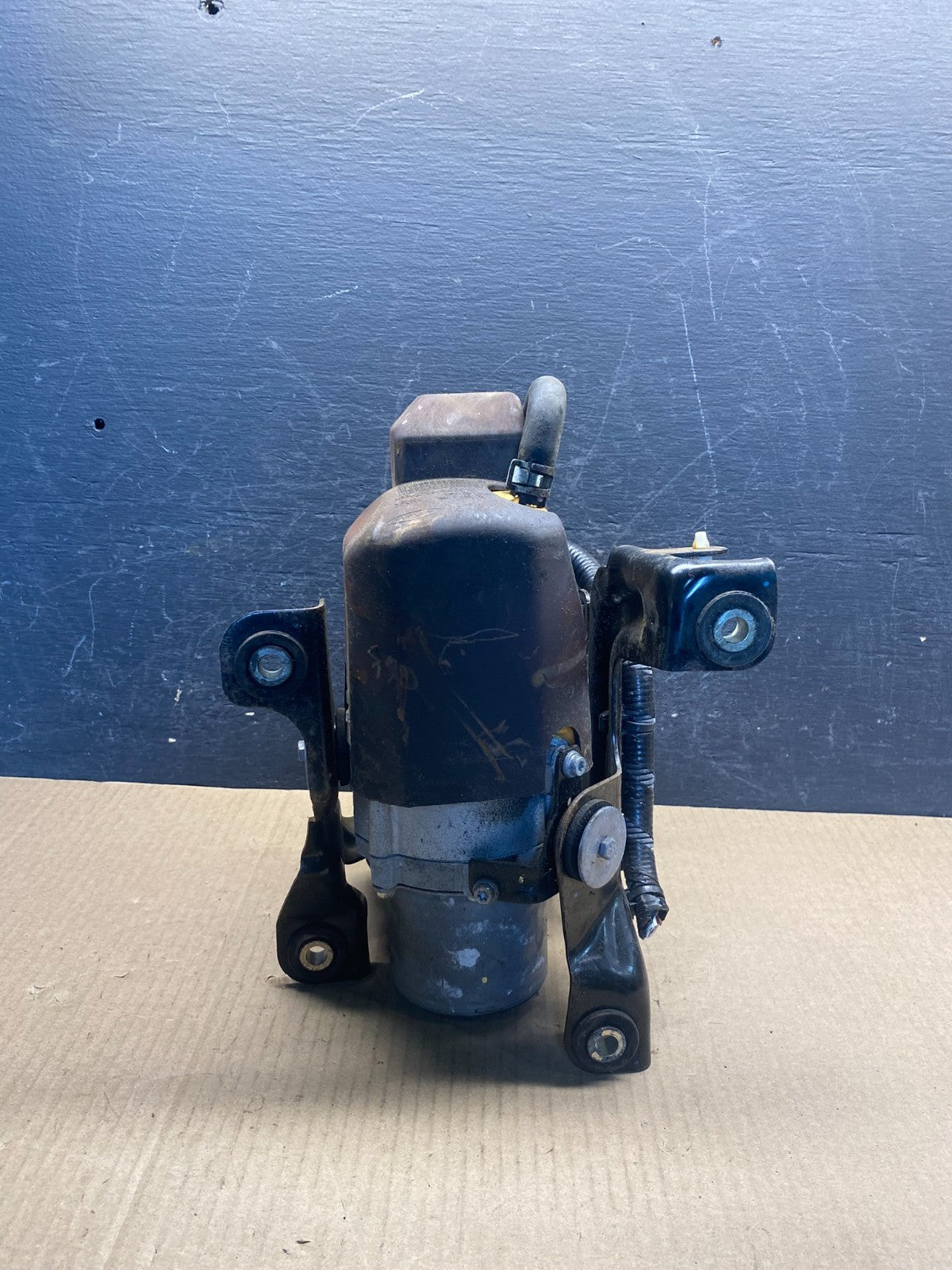2017 -2020 Nissan Pathfinder Electric Hydraulic Power Steering Pump AG9475 DW5