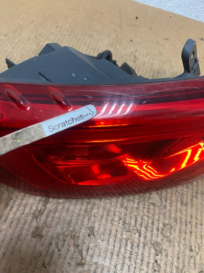 2015 2016 2017 Chrysler 200 Sedan Left Driver LH Side Tail Light AE2834 LK3