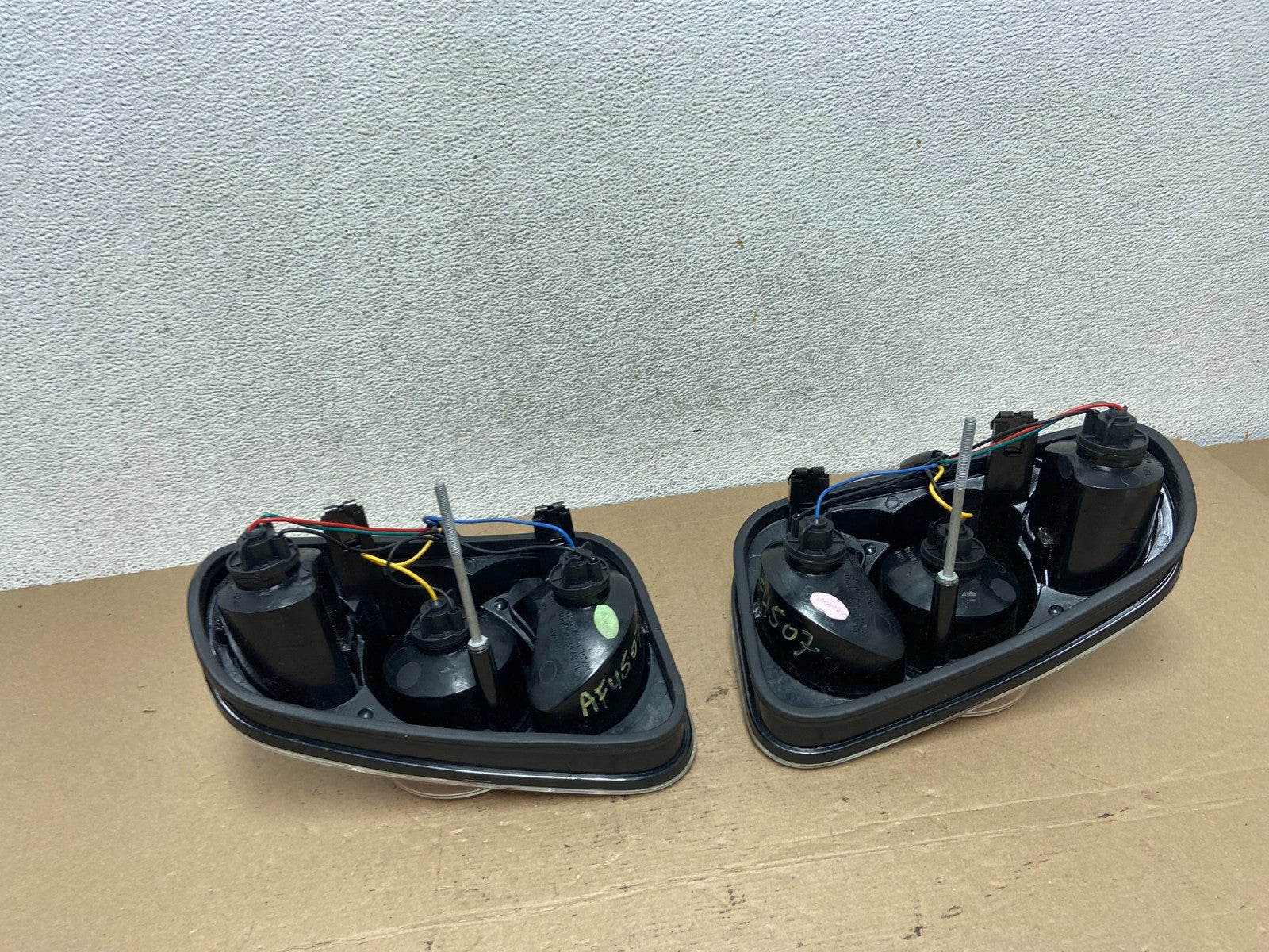 2001 to 2005 Mini Cooper R50 R52 Left+Right Tail Lights AF4507 DG4