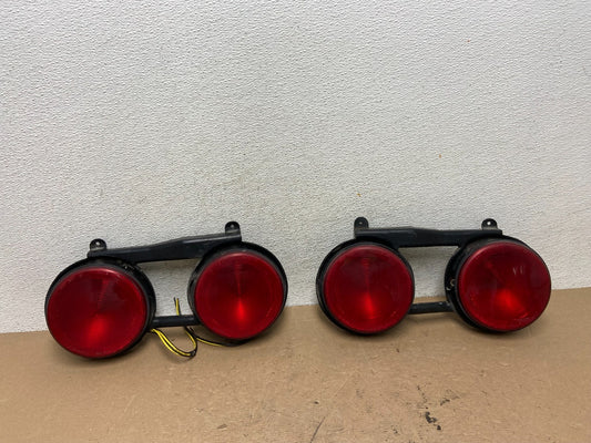 1984-1987 Chevrolet C4 Corvette Left+Right Tail Lights AF5051 DW0
