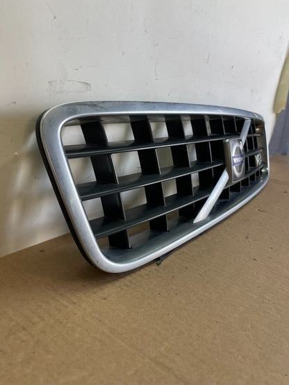 2003 to 2013 Volvo XC90 Front Upper Grill Grille AG2950 DG2