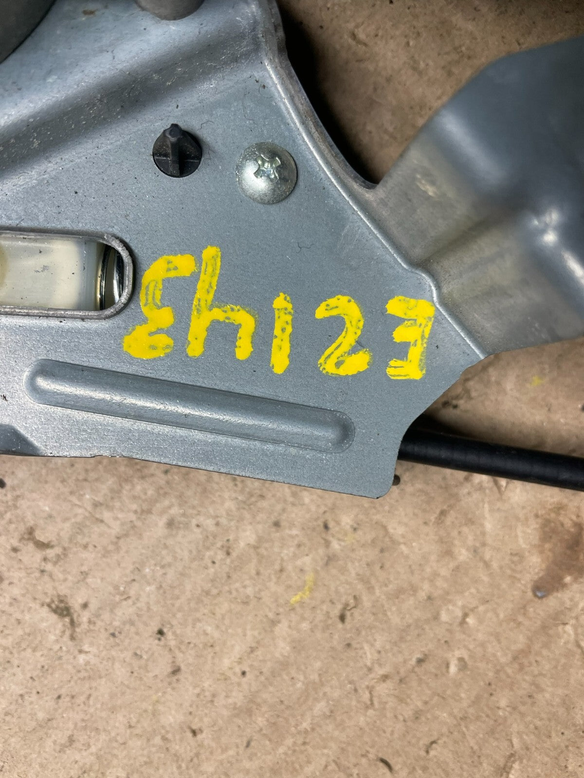 2011 to 2014 Nissan Quest Left Side Sliding Door Motor Wire E2143 DG16