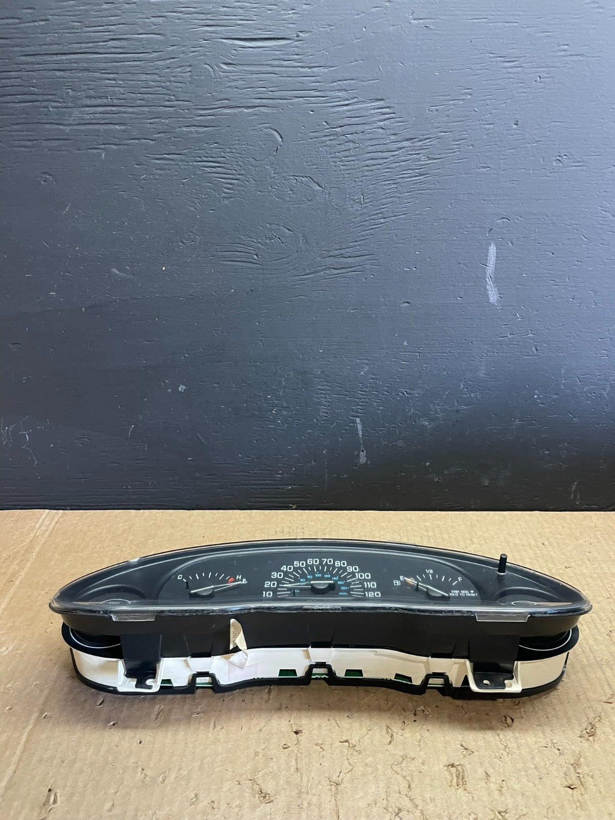 1999 2005 Buick Century Dash Speedometer Cluster Gauge ab7539 DG3