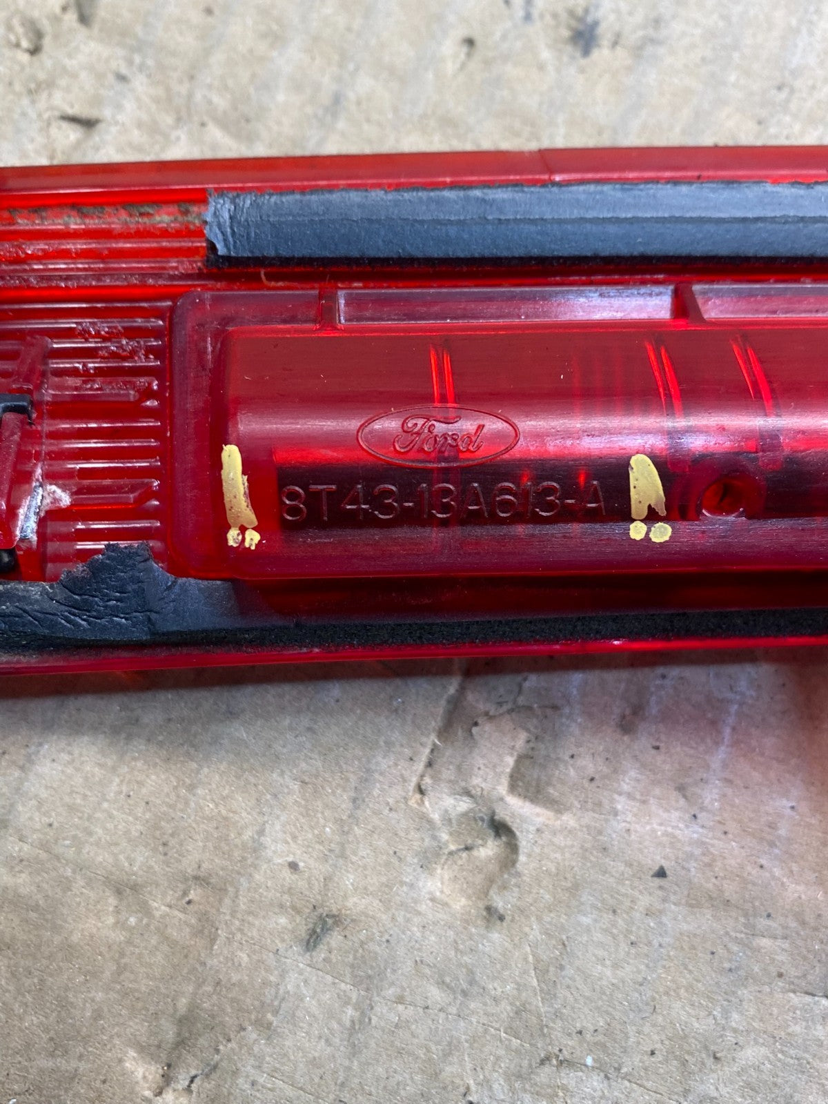 2007 to 2011 Ford Edge Rear Third Brake 3rd Light Lamp ai4900 DG6
