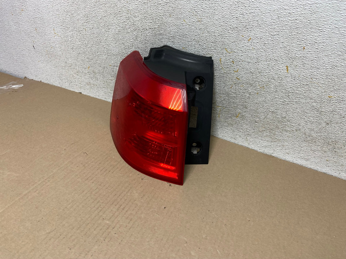 2010 to 2017 GMC Terrain Halogen Tail Light Left Driver Lh Side AH6673 LK2