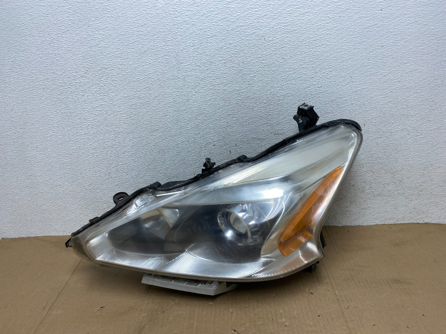 2013 2014 2015 Nissan Altima Left Driver LH Side Halogen Headlight AE9110 DW0