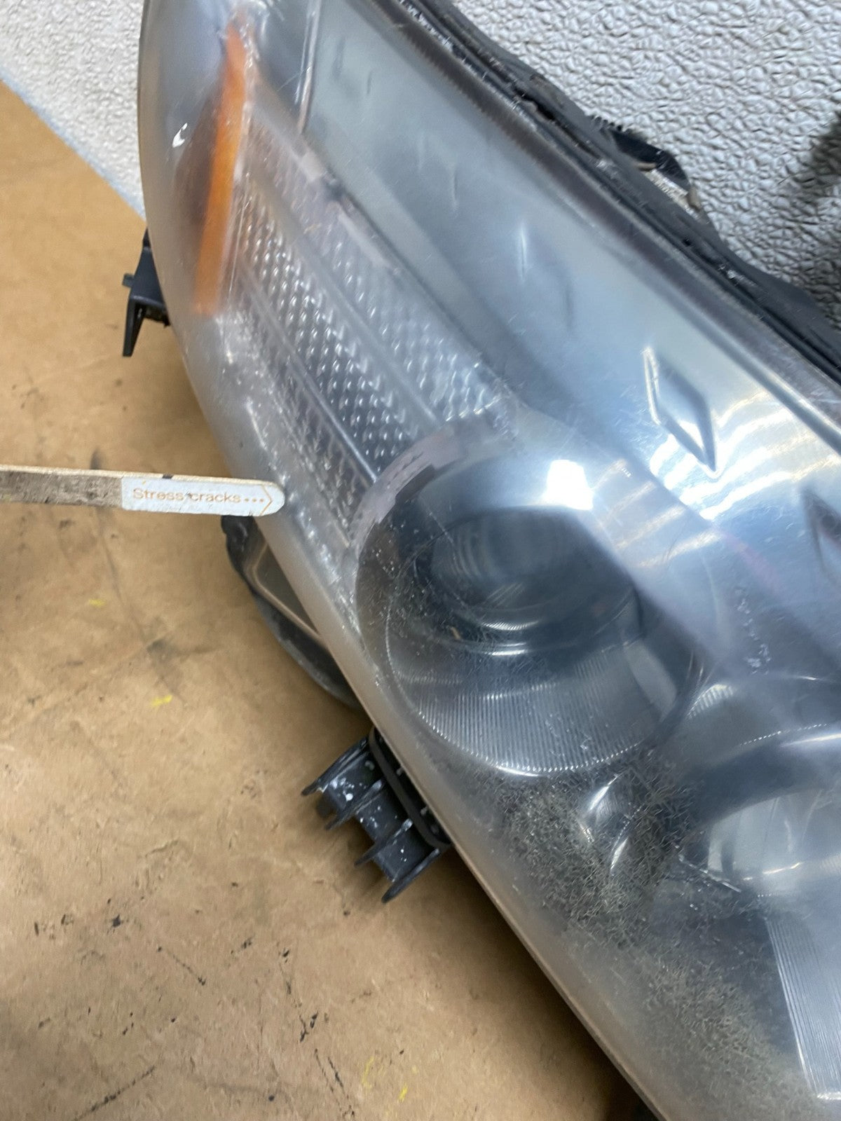 2011 to 2014 Nissan Murano Headlight Right Passenger Rh Oem Halogen X4765 DW5