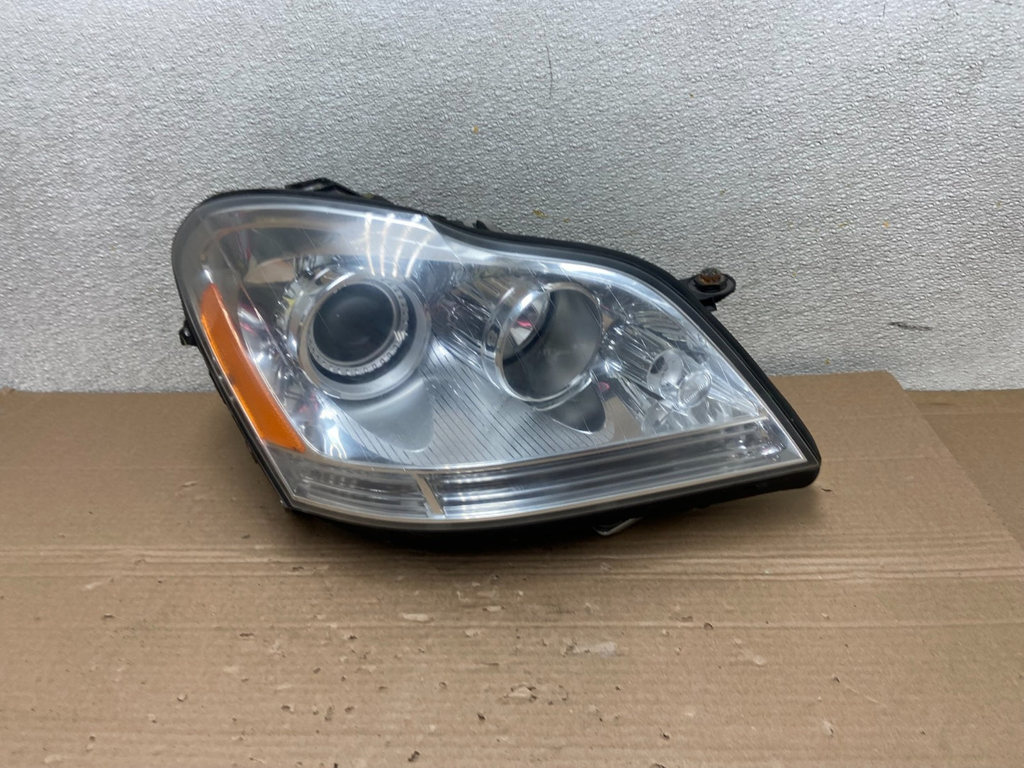 2007 to 2009 Mercedes GL-Class GL450 Right Passenger Xenon Headlight AB1087 DW0