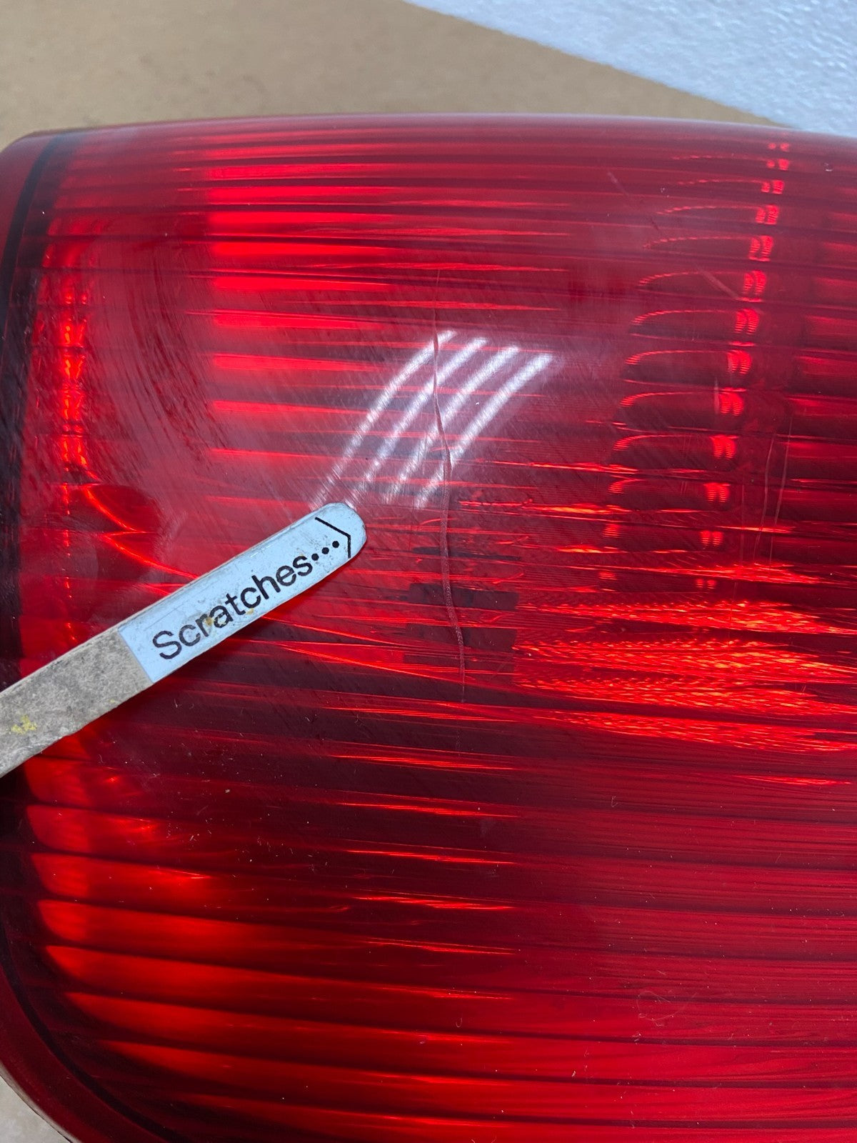 2003 to 2006 Lincoln Navigator Left Driver LH Side Tail Light OEM AC3254 DW3