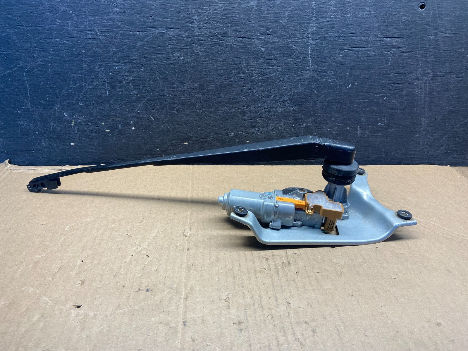 2012 to 2015 Honda Crosstour Rear Wiper Motor AF9160 PS1