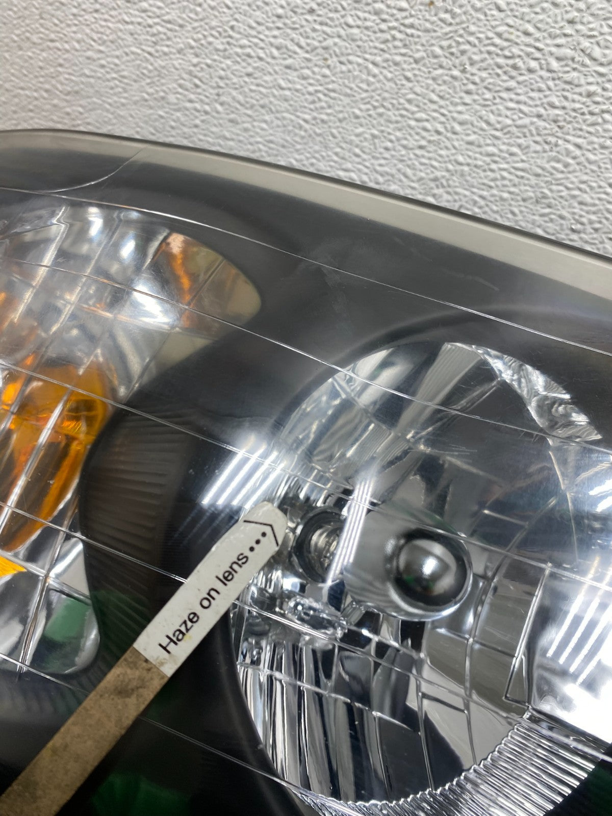2002 to 2005 Dodge Ram Left+Right Side Headlights AD3240 DW5