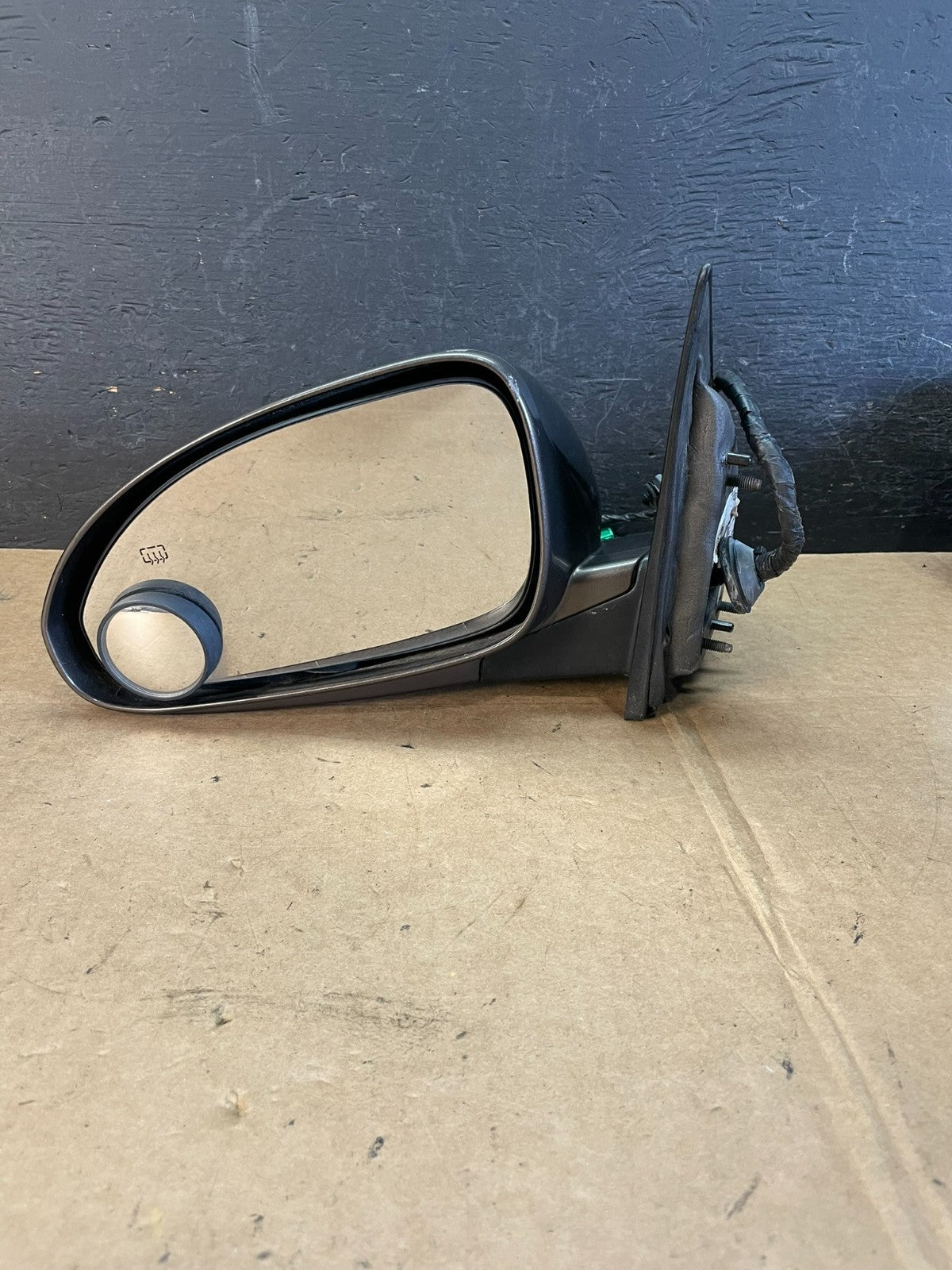 2008-2012 Buick Enclave Left Driver Heat Door Turn Sg Mirror Heated AE09829