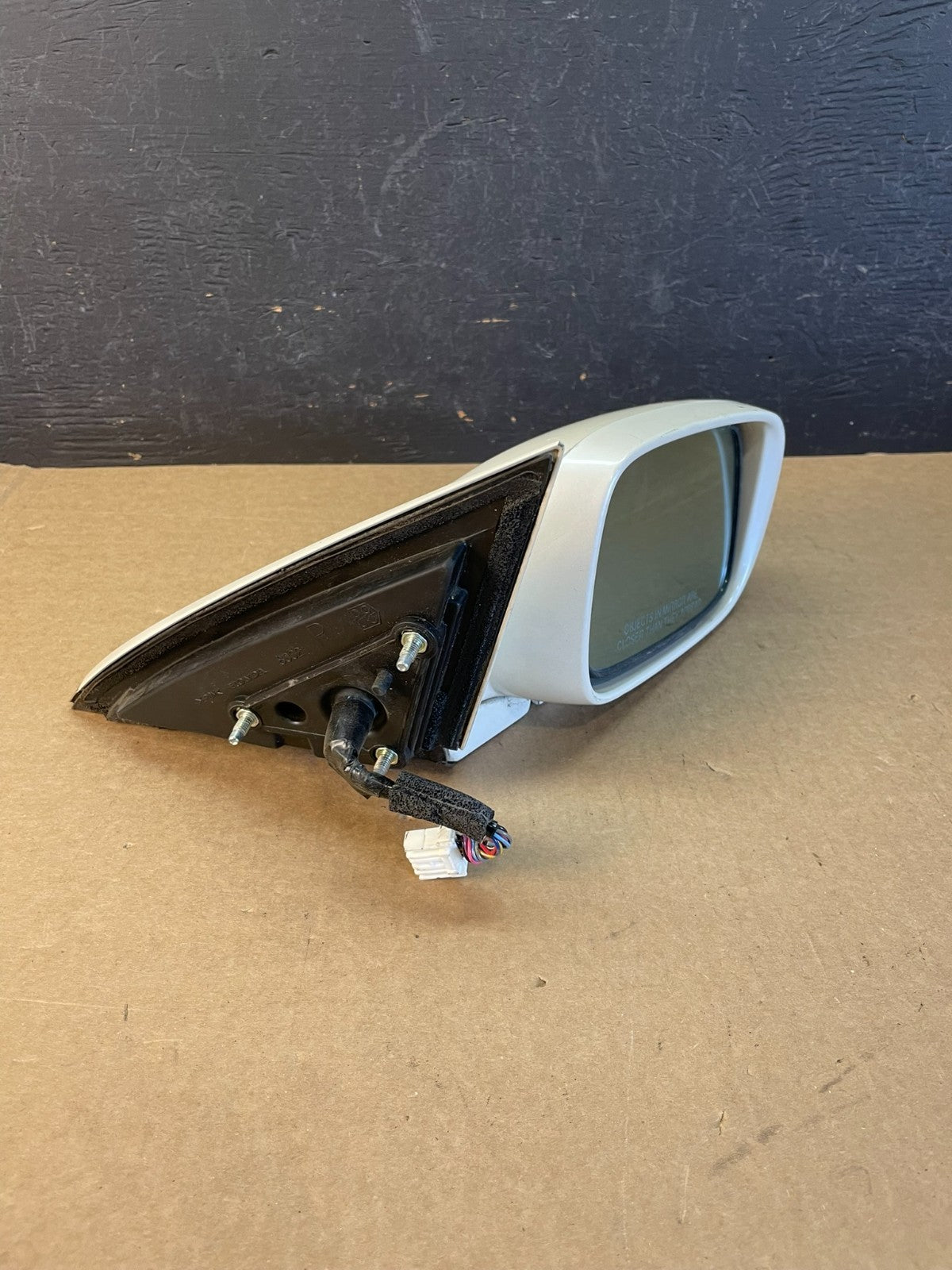 2005 to 2008 Acura RL Right Passenger RH Side Door View Mirror Power AD0004 DW5