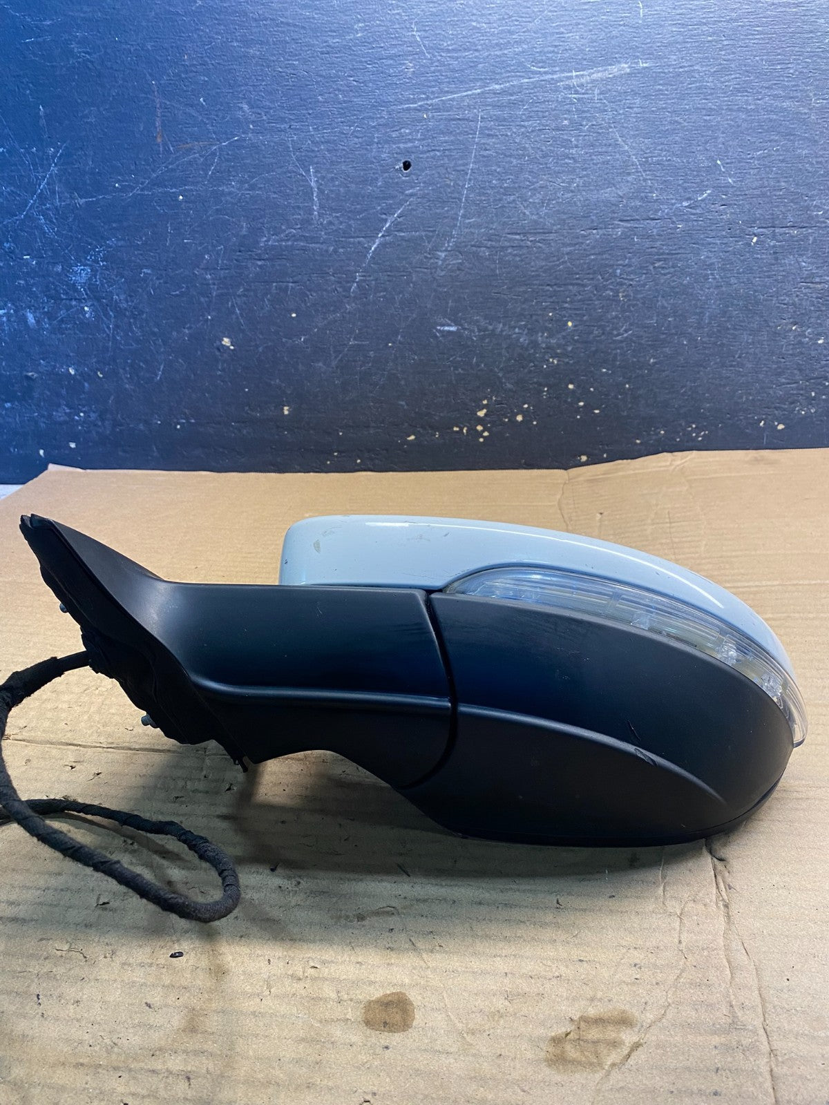 2012 to 2016 Volkswagen Passat Left Driver LH Turn View Door Mirror AA5708 MS3