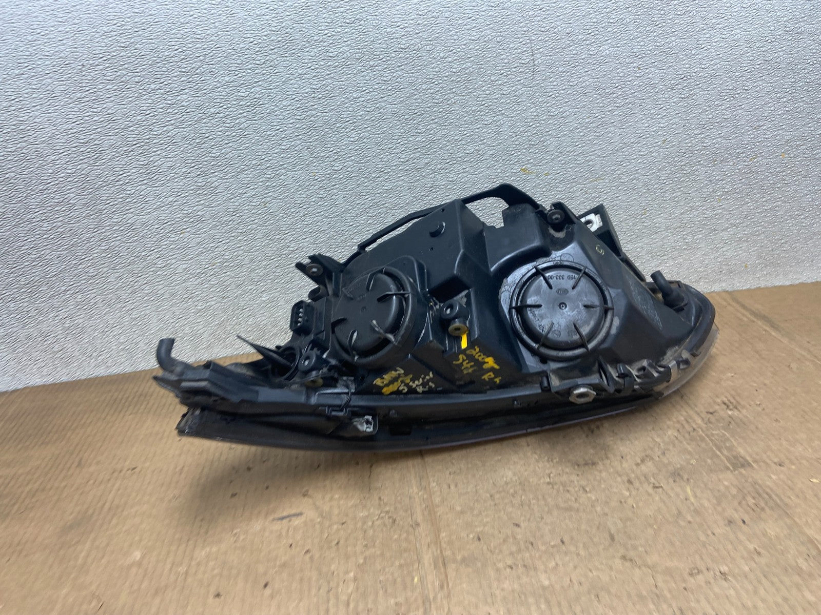 Halogen 2004 -2007 BMW 535i 5 Series Right Passenger Side Headlight AA6650 DW5