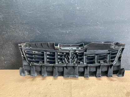 1996 to 2000 Volkswagen Passat Front Grill Grille N5563 PS10