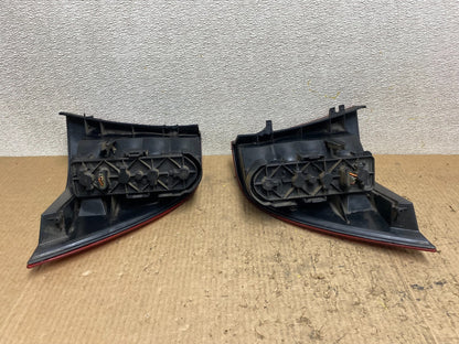 1998 1999 2000 2001 Mercedes ML320 ML-Class Left+Right Tail Lights W8025 DW7