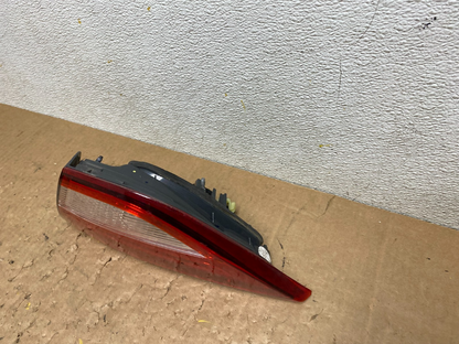 2015 to 2017 Chrysler 200 Sedan Right Passenger Inner Tail Light G9925 KC1