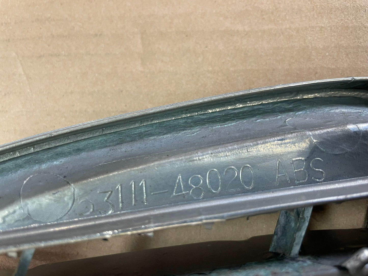 1999 to 2003 Lexus RX300 Front Upper Grill Grille AD8264 DG6