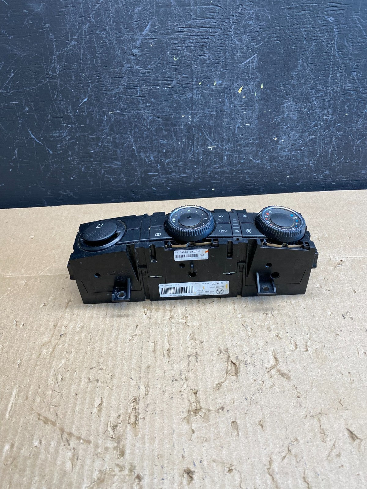 2007 2008 2009 Mercedes Dodge Sprinter A/C AC Climate Control Panel Oe AC9162 DG3